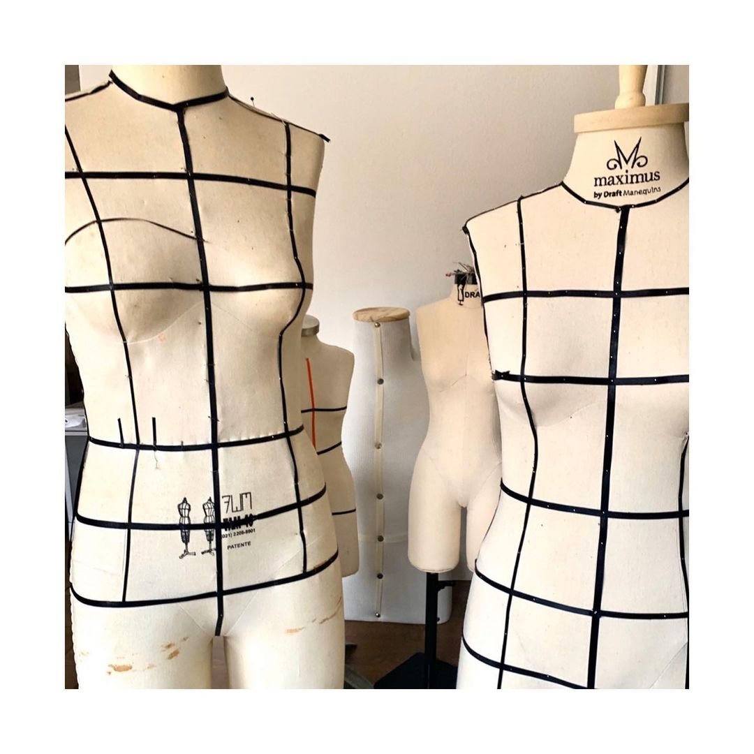 Moulage Technique: Tailored Dress Patterns by Francys Saleh